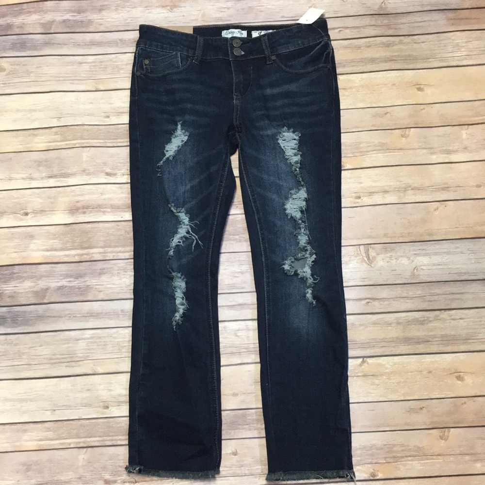 NWT Indigo Rein Distressed Crop Jeans